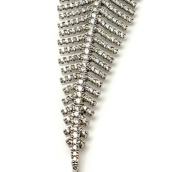 Eye Candy LA Leaf/Fern Rhinestone Dangle Earrings - Picture 2 of 6